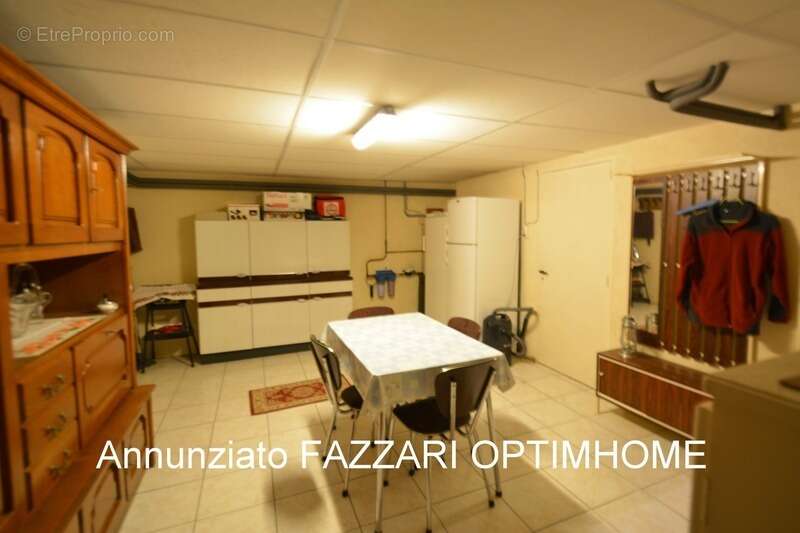 Maison individuelle sur sous-sol complet à Montmédy – 107 m² – 4 chambres – Garage 45 m² – Secteur calme proche Belgique & Luxem - photo 15