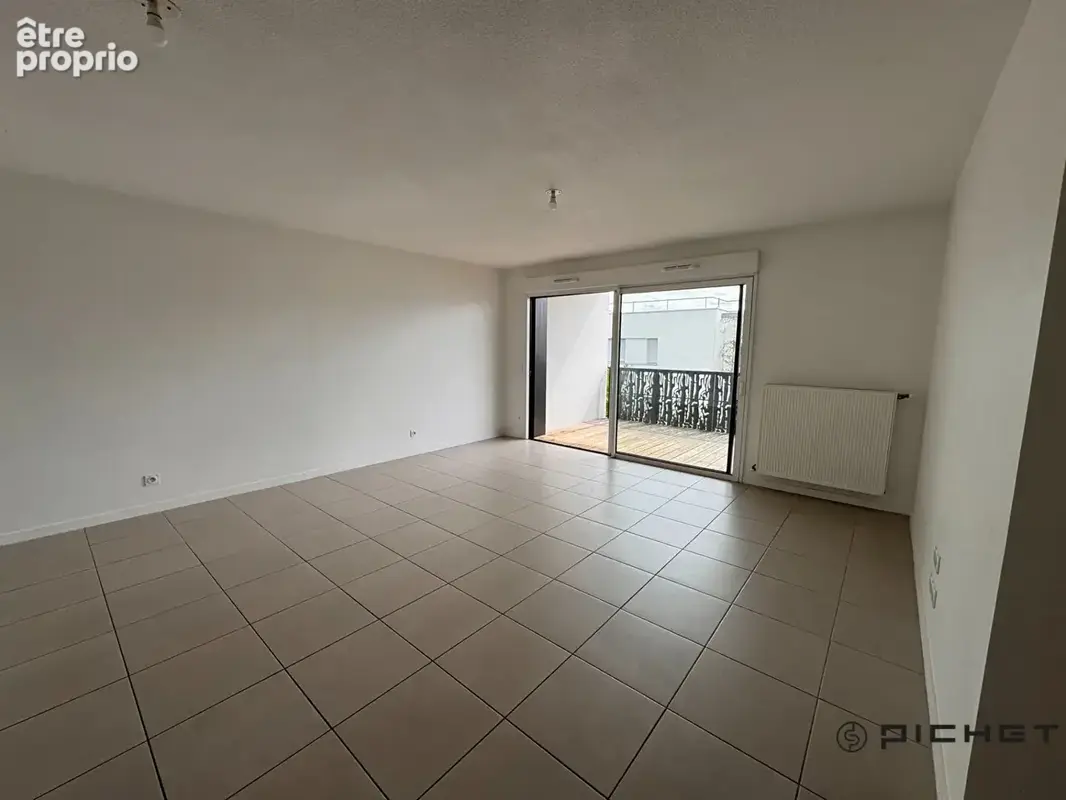 Appartement de type 3 avec 2 places de parking extérieur - photo 3