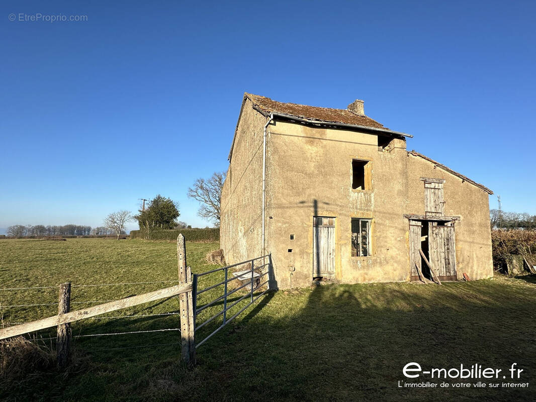 Maison à SAINTE-FOY