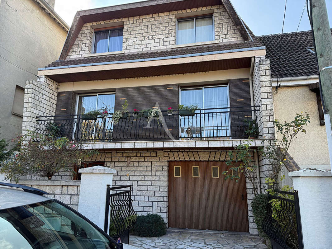 Maison à ROMAINVILLE