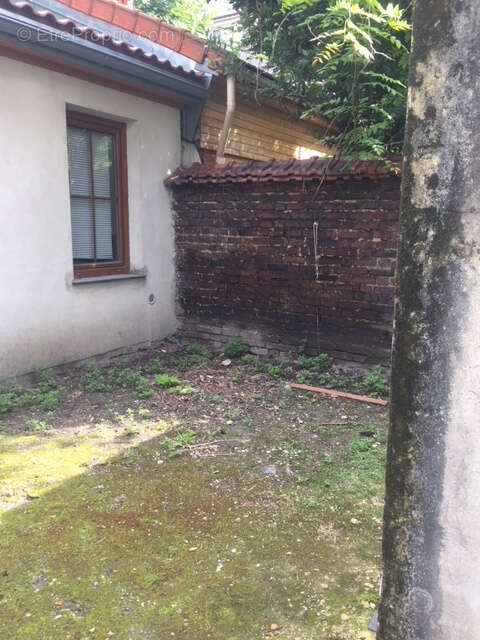 Maison à COURBEVOIE