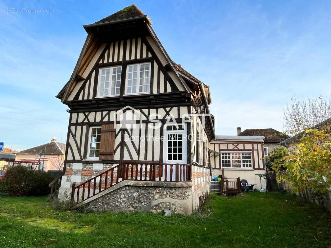 Photo 1 - Maison à BRIONNE