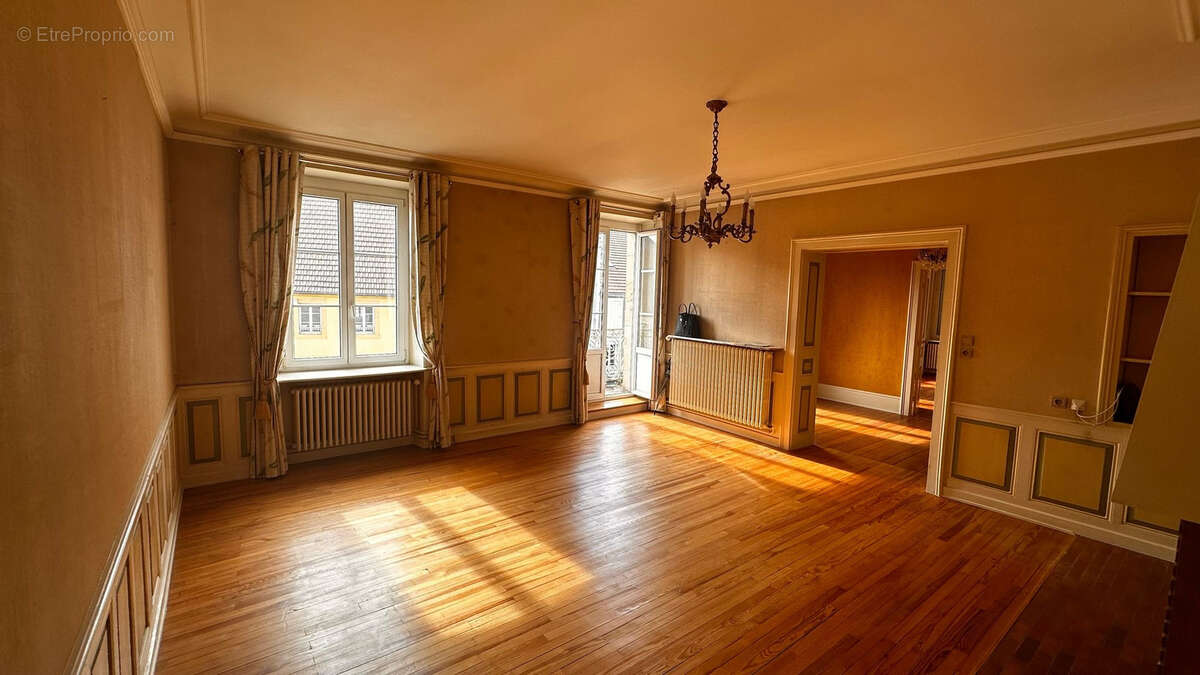 Appartement à LURE