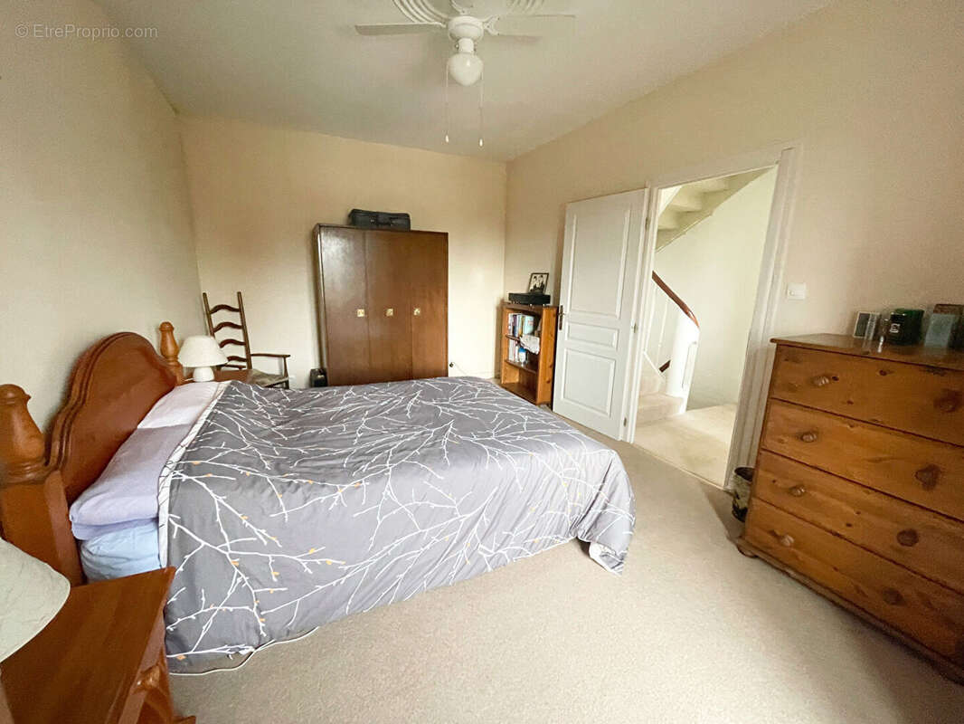 Maison à CARHAIX-PLOUGUER