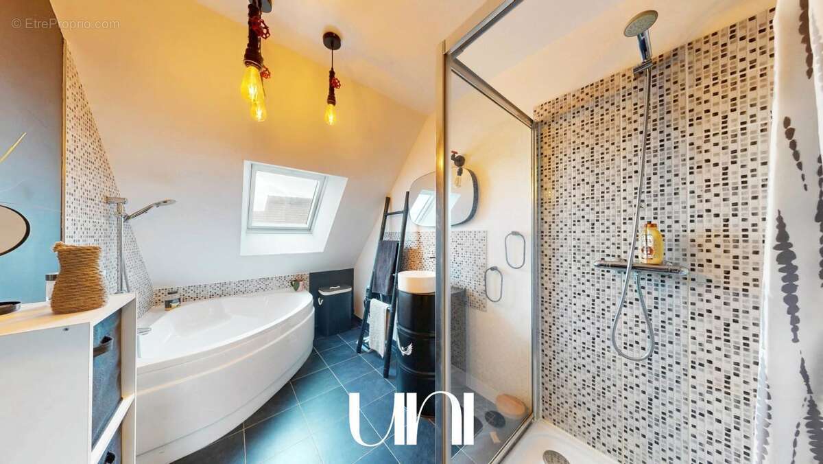 Maison à SANNERVILLE