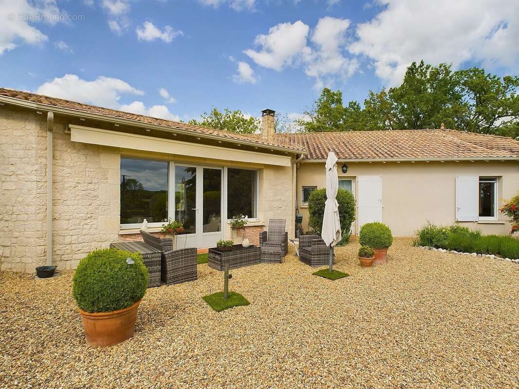 Superbe pavillon de plain-pied offrant de belles prestations - photo 12