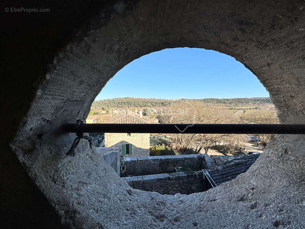 Maison à GOUDARGUES