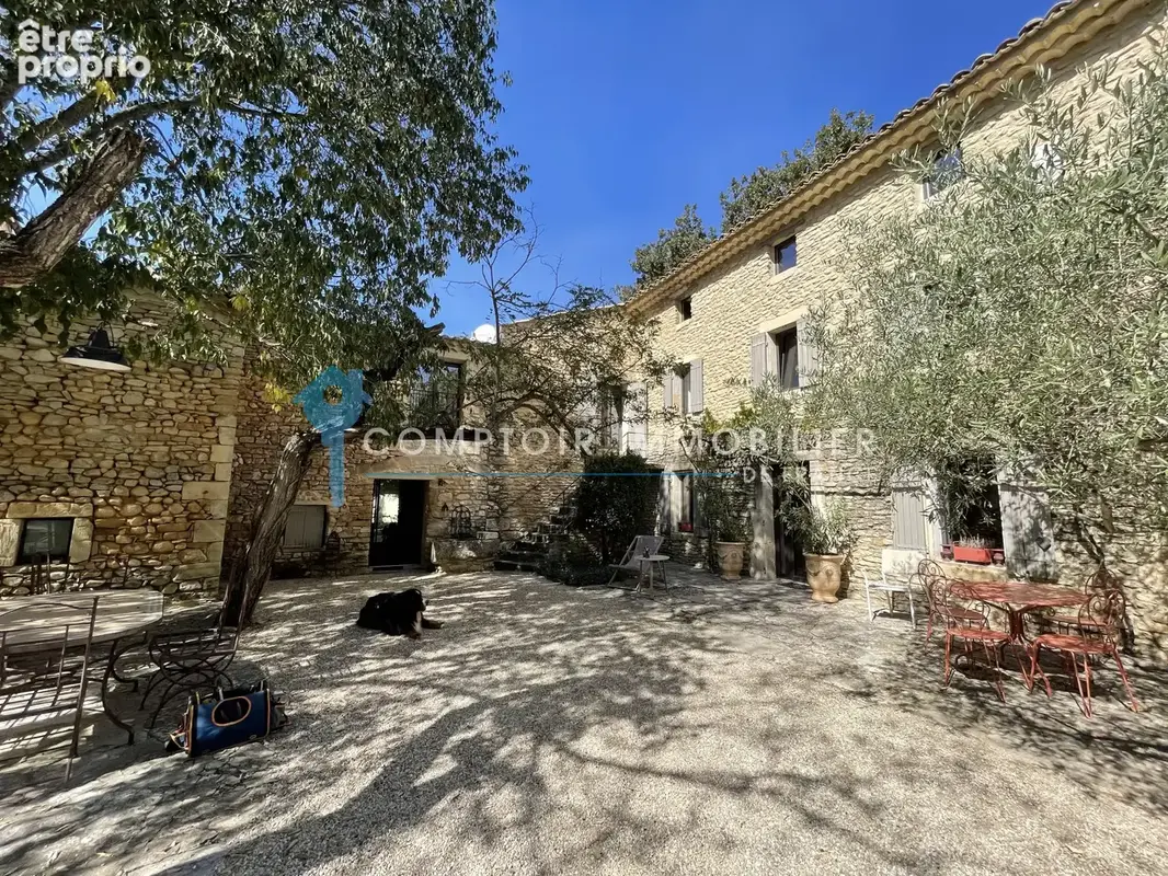 GORDES : Mas en campagne avec parcelle constructible - photo 16