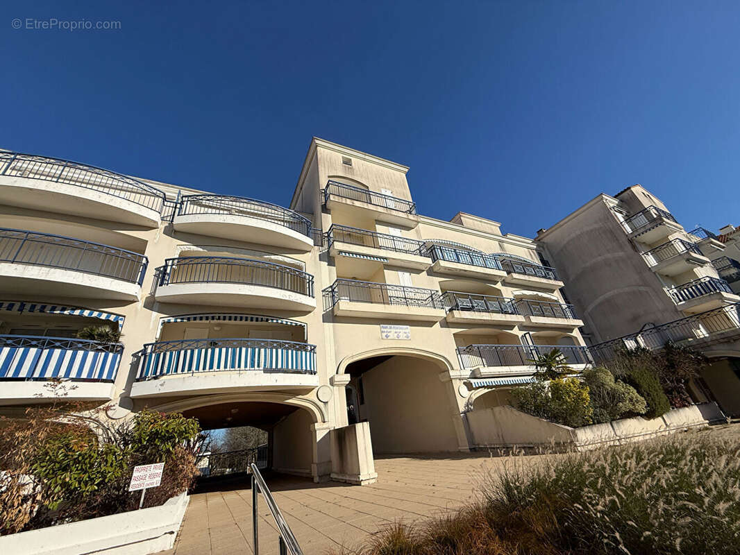 Appartement à VAUX-SUR-MER