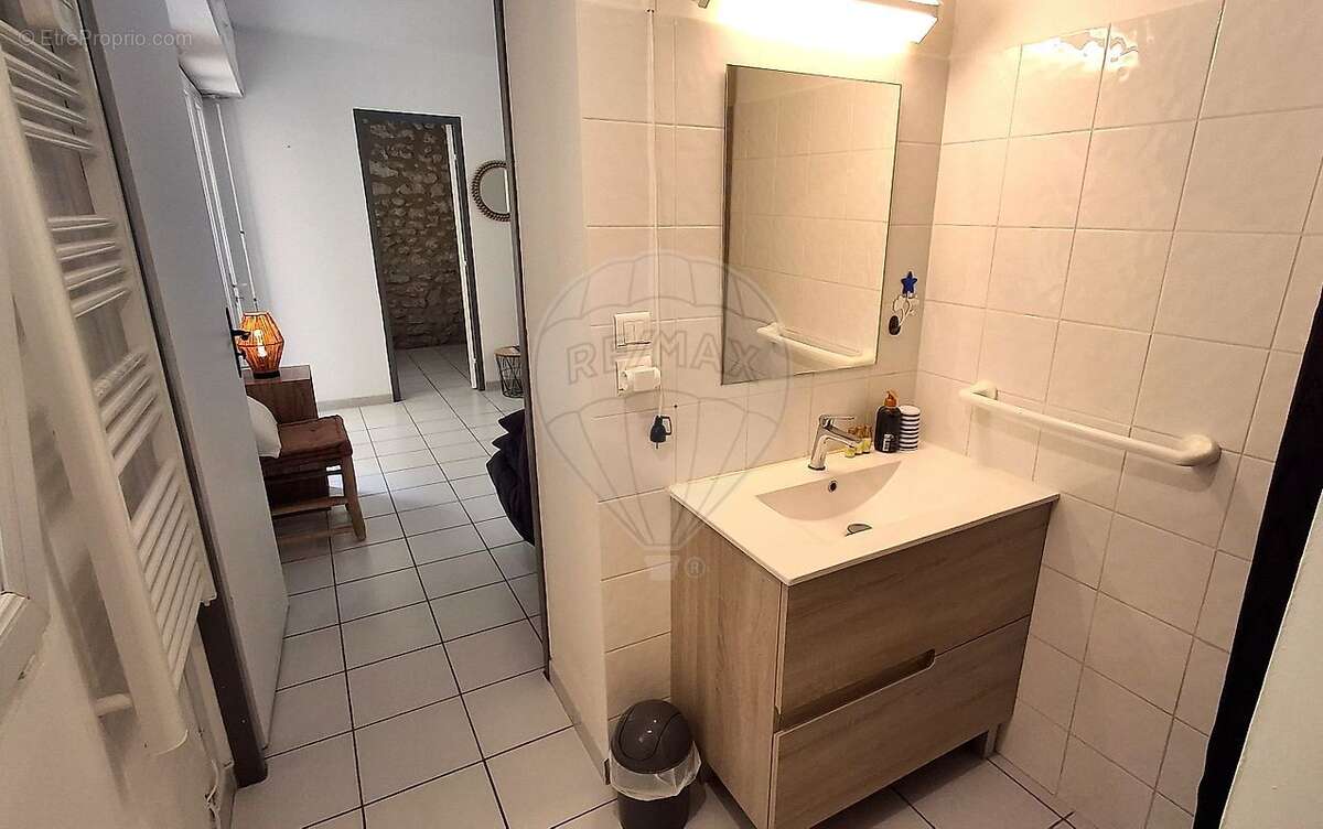 Appartement à VAUX-SUR-MER