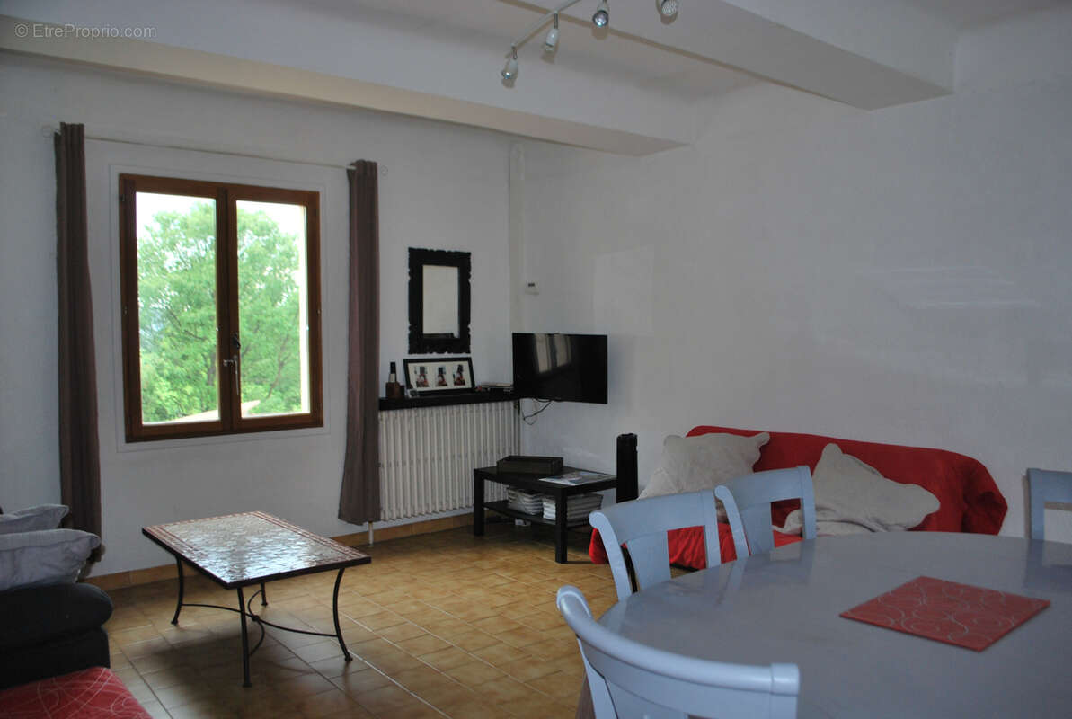 Maison à VILLECROZE