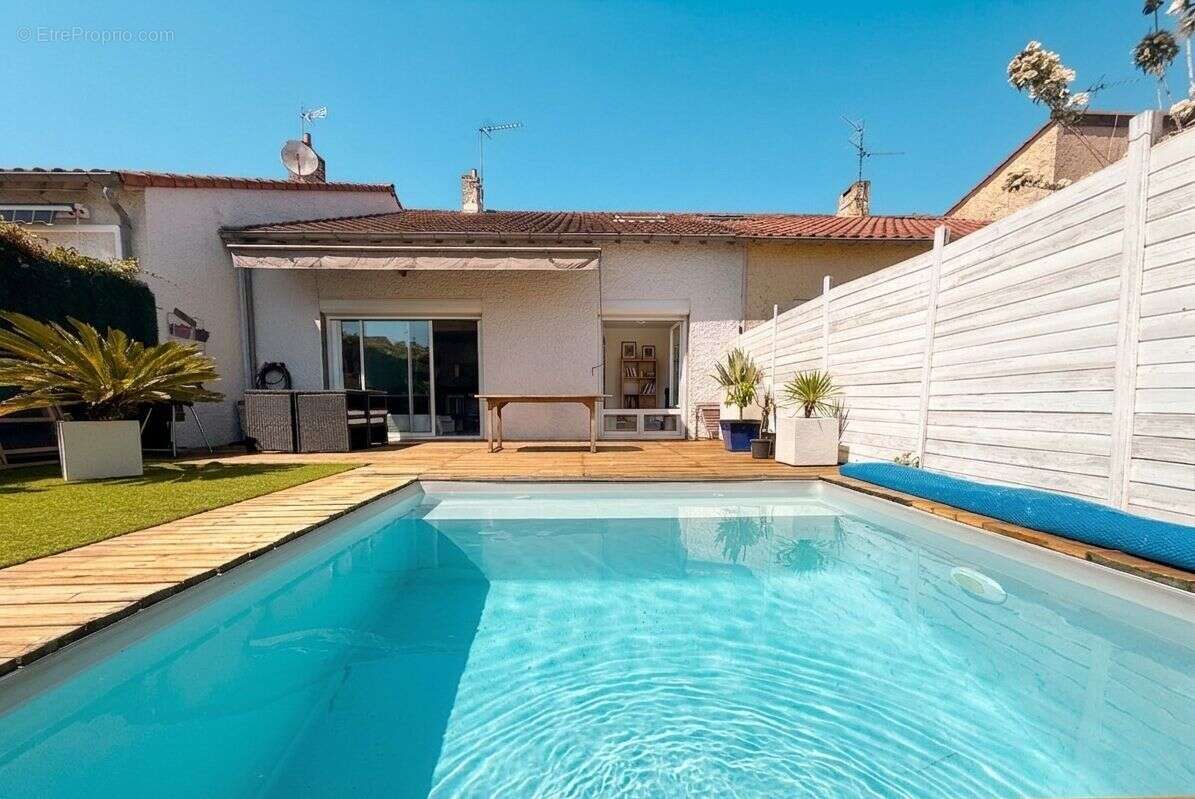Maison à COLOMIERS