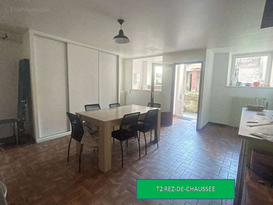 Appartement à VEZELISE