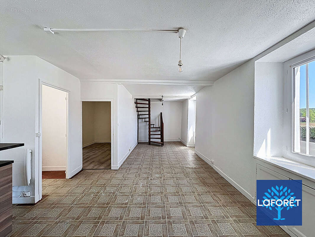 Maison à PUISELET-LE-MARAIS