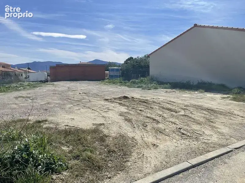 Terrain 250 m² à Elne  - photo 3