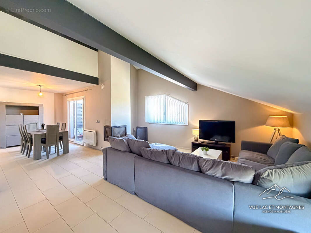 Duplex à vendre à Douvaine 94m² en plein centre-ville. - photo 3