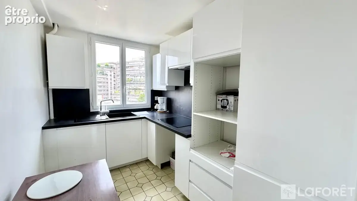 Boulogne Centre  - Métro jean Jaurès - CC Les Passages Appartement 3 pièces 79m² - photo 4