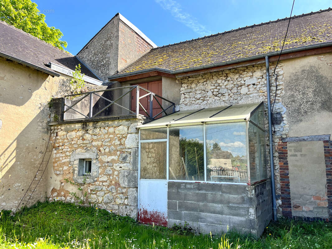 Maison à MONTBOUY
