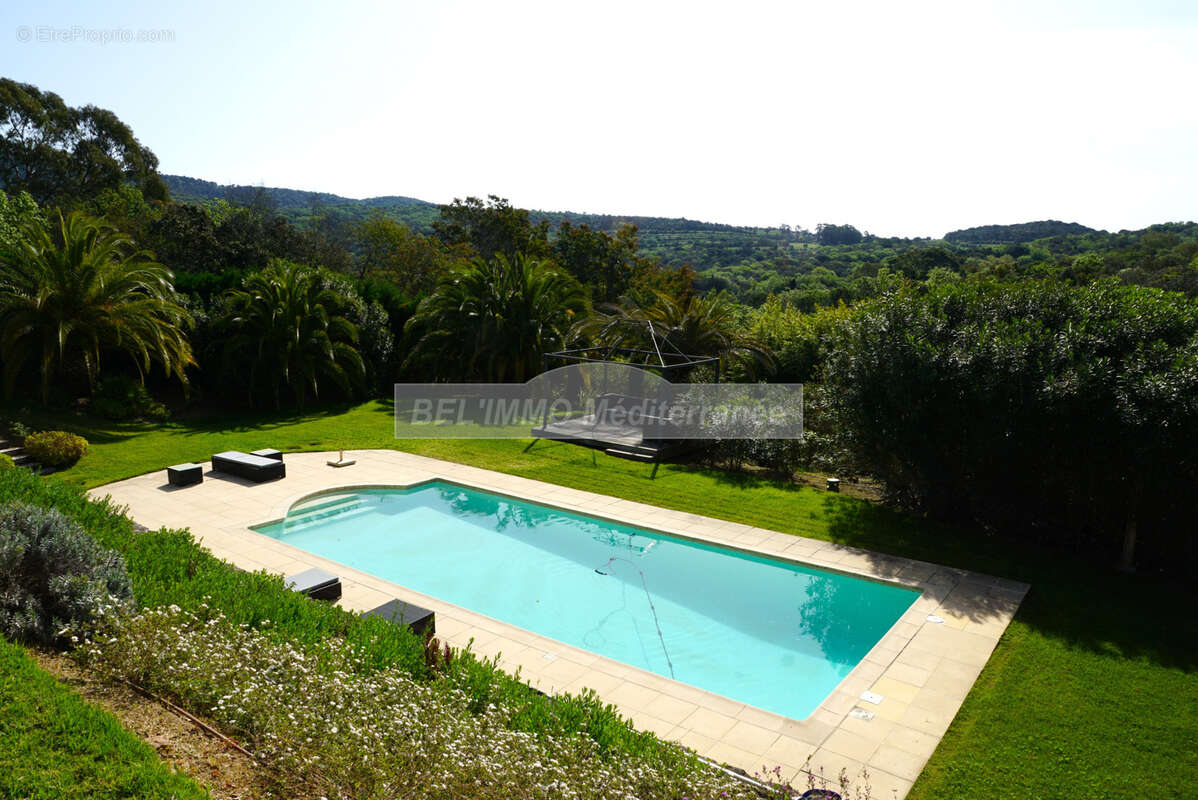 Maison à GASSIN