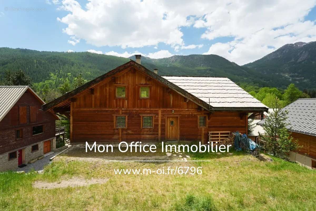 Référence : 6796-MBE. - Chalet Haut de Gamme de 350m² avec piscine et garage XXL - photo 13