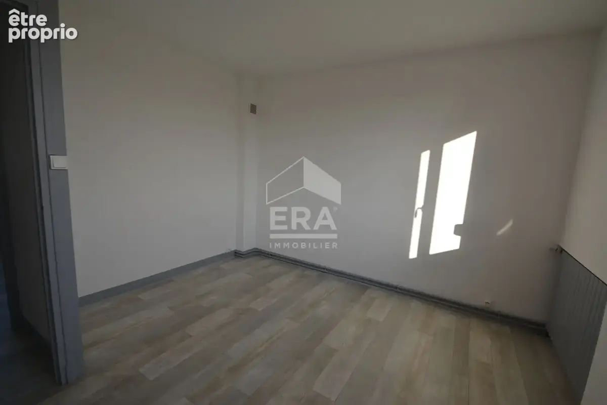 Maison 93m² à charmes - photo 9