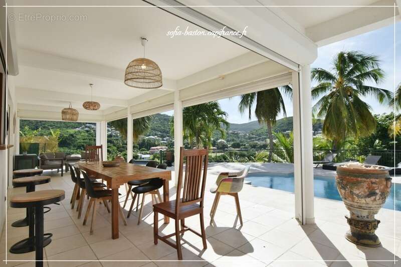 Maison à LES TROIS-ILETS