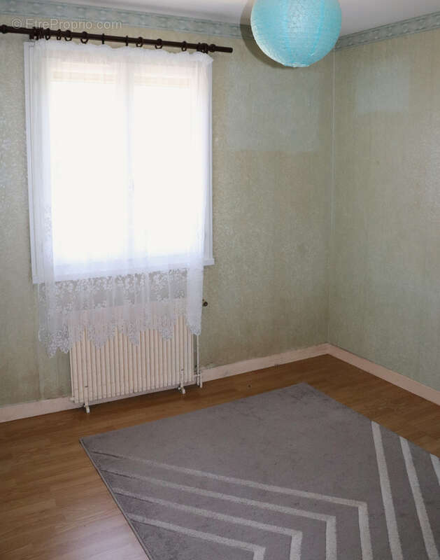 BRION - 139.000 euros - photo 5