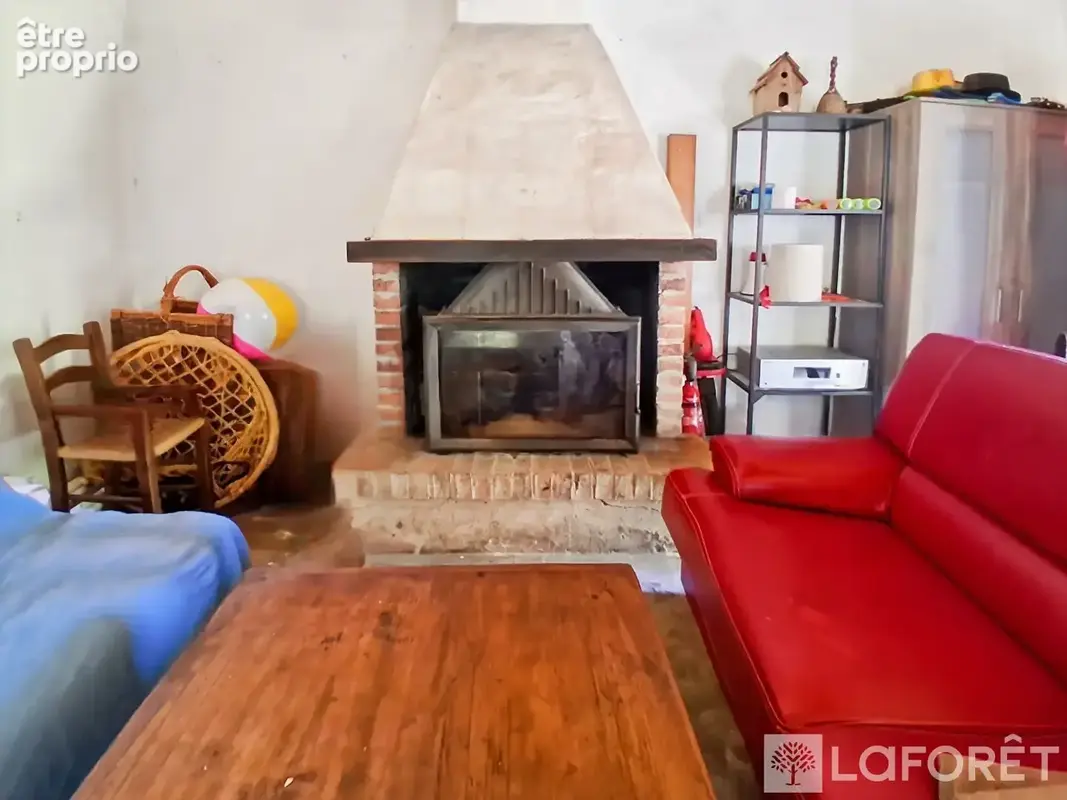Beau terrain de loisirs avec maisonnette et étang - photo 11