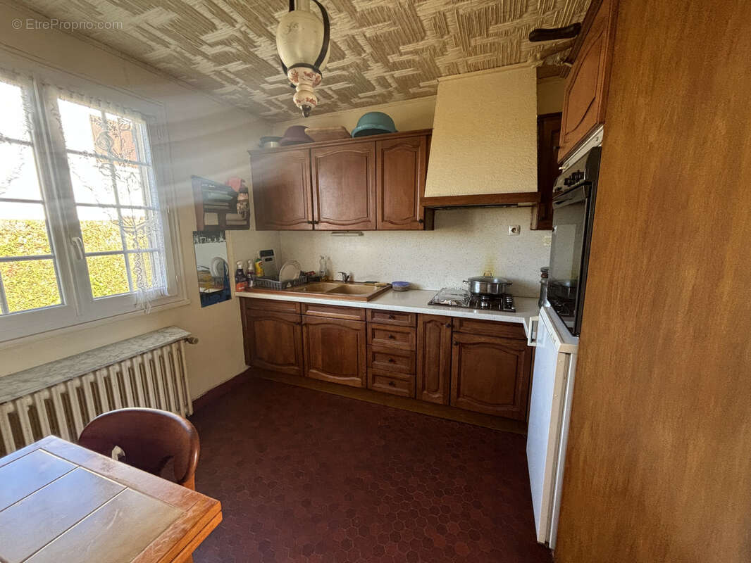 Maison à SAINT-MAIXME-HAUTERIVE