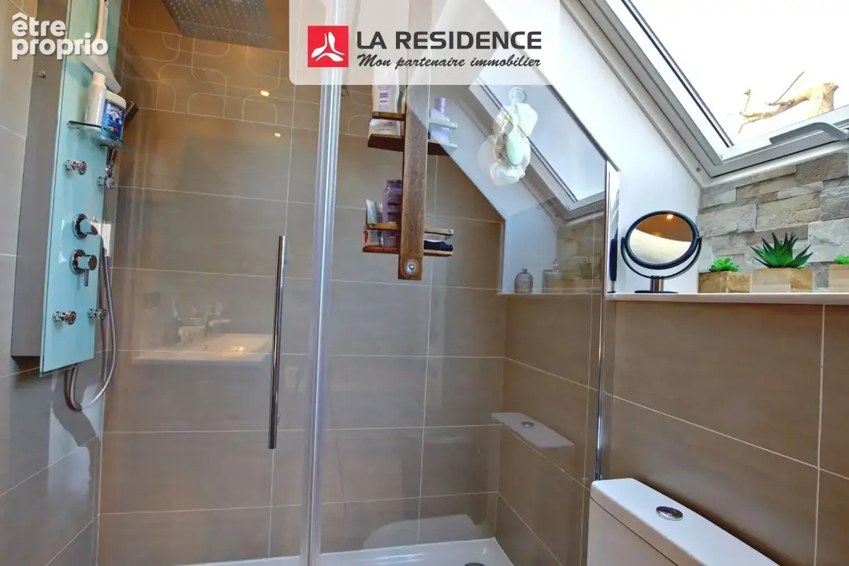Maison 6 pièces 135 m² à vendre à Le Mesnil-Saint-Denis (78320) - photo 8