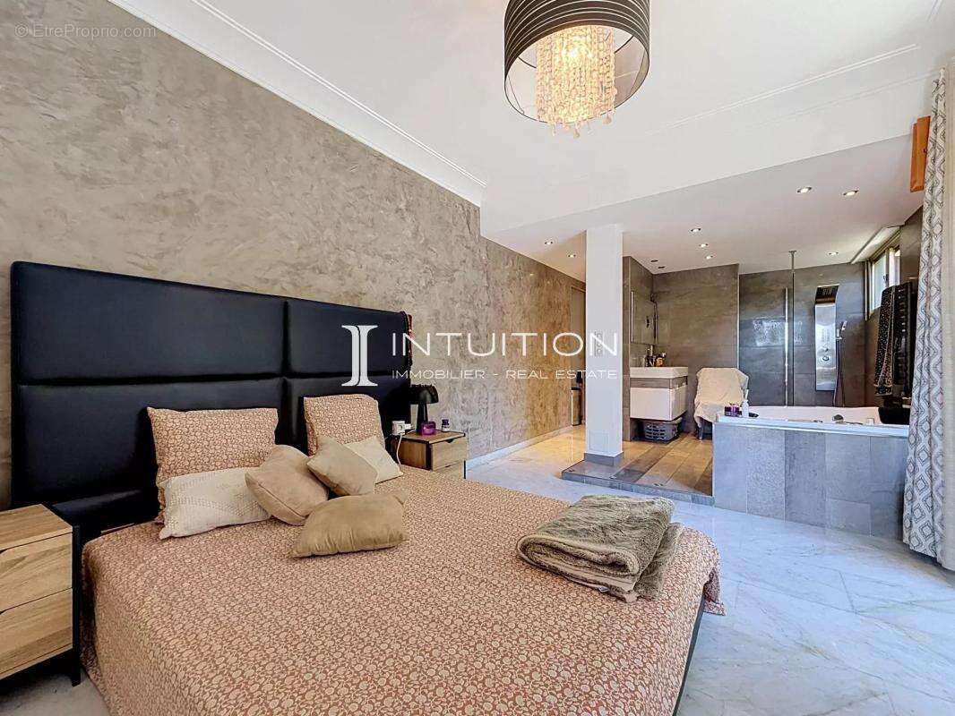 Cannes - Bénéfiat : Appartement 4 pièces traversant avec terrasses - photo 14
