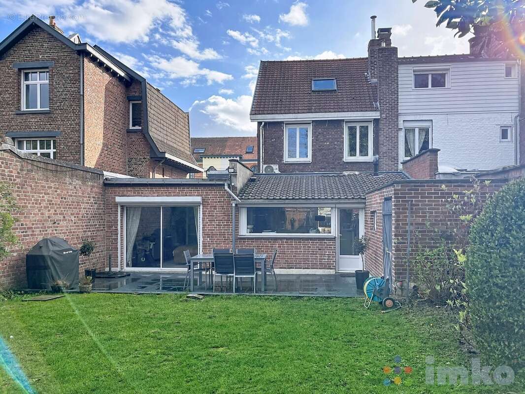 Maison à MARCQ-EN-BAROEUL