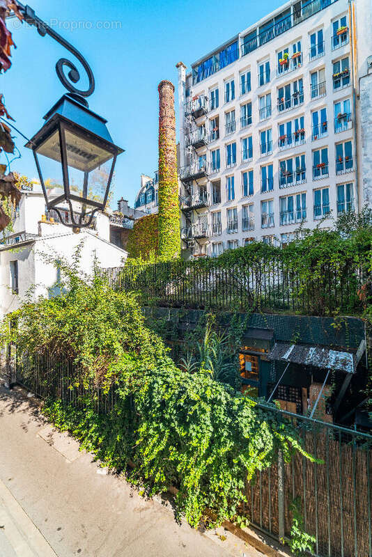 Appartement à PARIS-10E