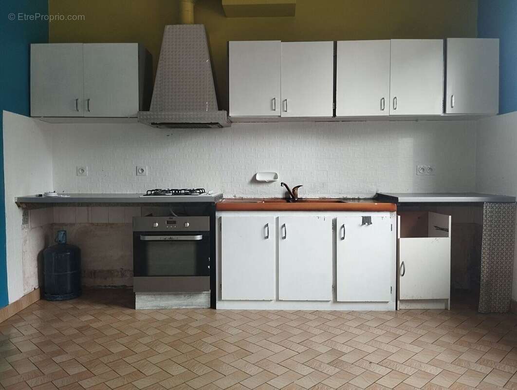 Maison à MARCILLY-SUR-VIENNE