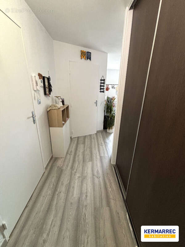 Appartement à DOMAGNE