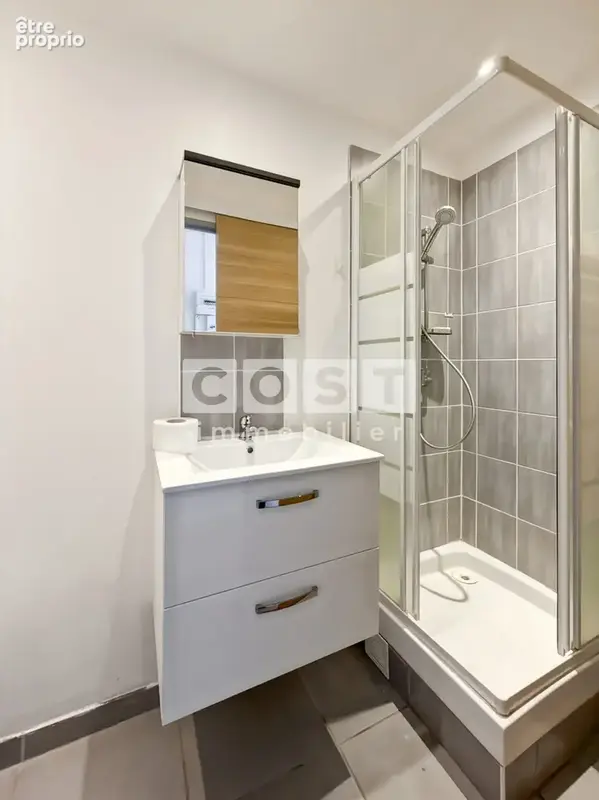 Appartement 1 pièce 28 m² à vendre à Gennevilliers (92230) - photo 2