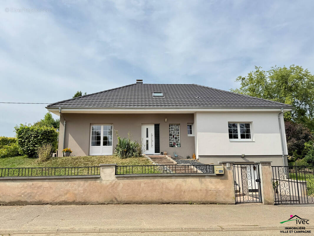 Maison à CRASTATT