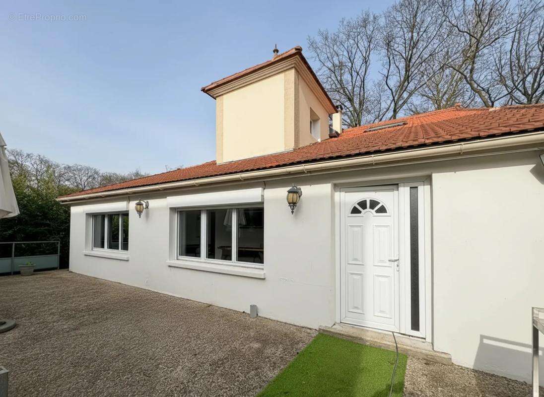 Maison à LAIGNEVILLE