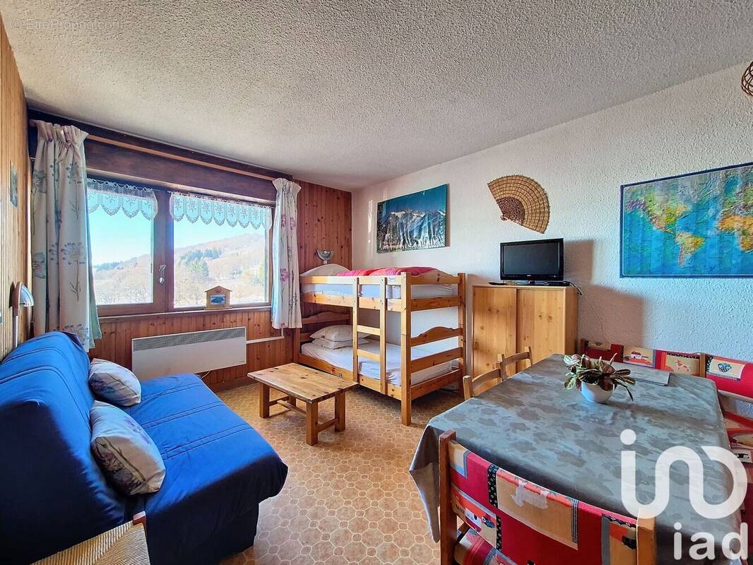 Photo 1 - Appartement à BESSE-ET-SAINT-ANASTAISE