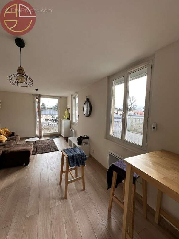 Commerce 515 m² à Toulouse  - photo 2