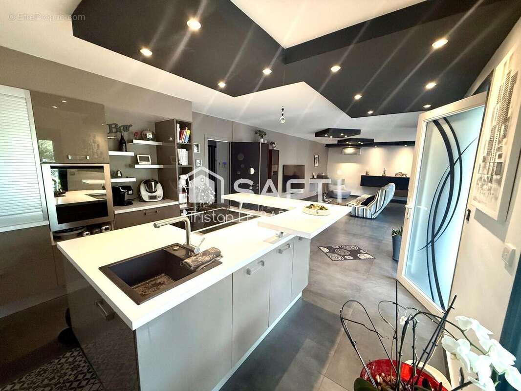 Photo 5 - Maison à MILHAUD