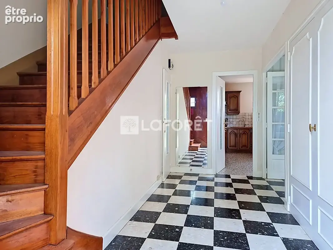 LE RHEU, MAISON 4 chambres,  133 m2 + 23 m2 aménageable, parcelle 819m2 - photo 3