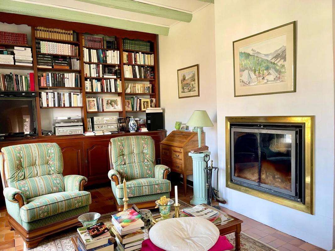 Maison à VIVIERS-DU-LAC