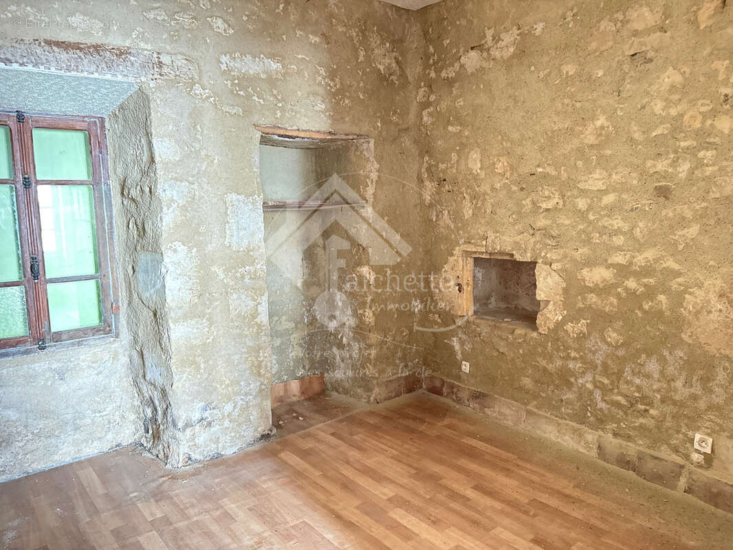 Maison 6 pièce(s) 146 m2 - photo 4