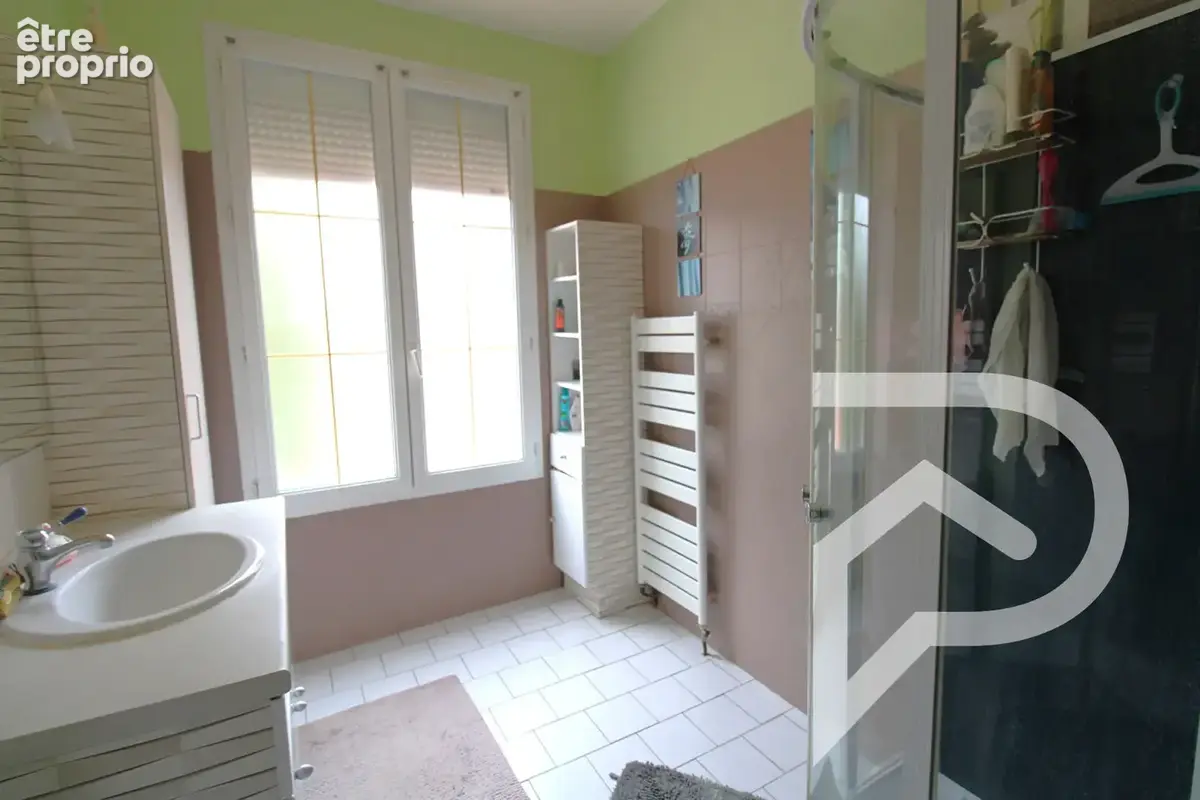 Maison Pont Sainte Maxence 10 pièce(s) 261.75 m2 - photo 11