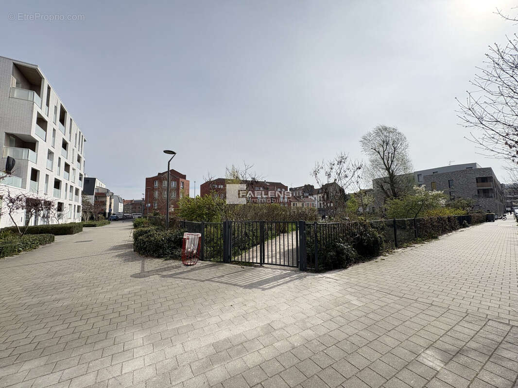 Appartement 34 m² à Lille  - photo 7