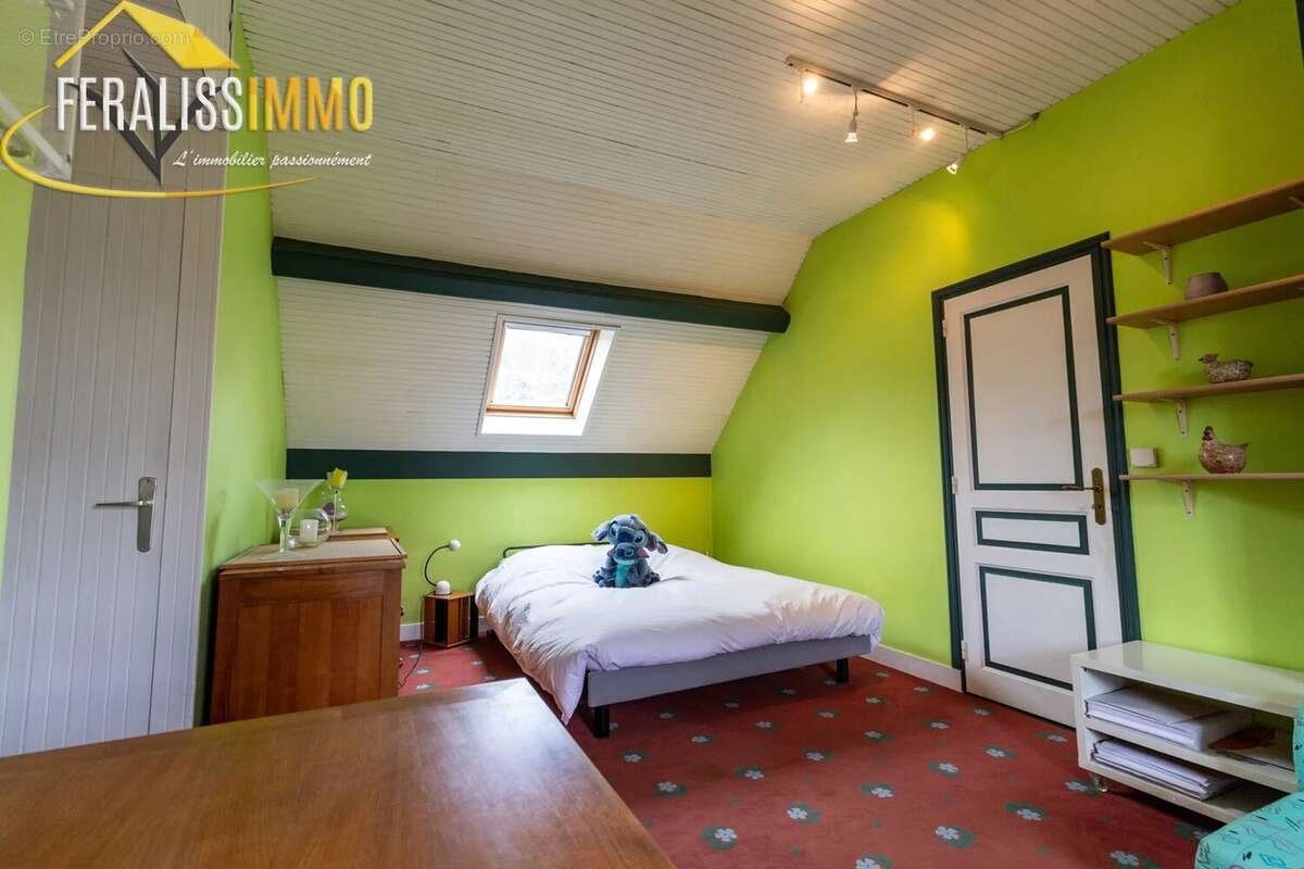 Maison à VAUX-SUR-SEINE