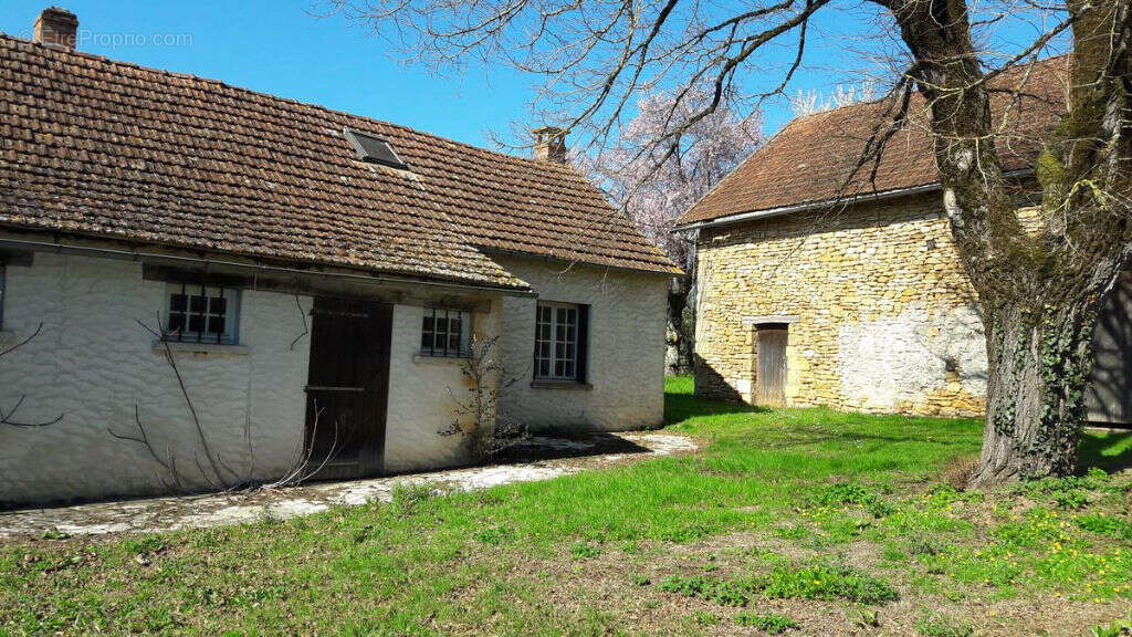corps de ferme Aubas 5 pièce(s) 95 m2 - photo 18