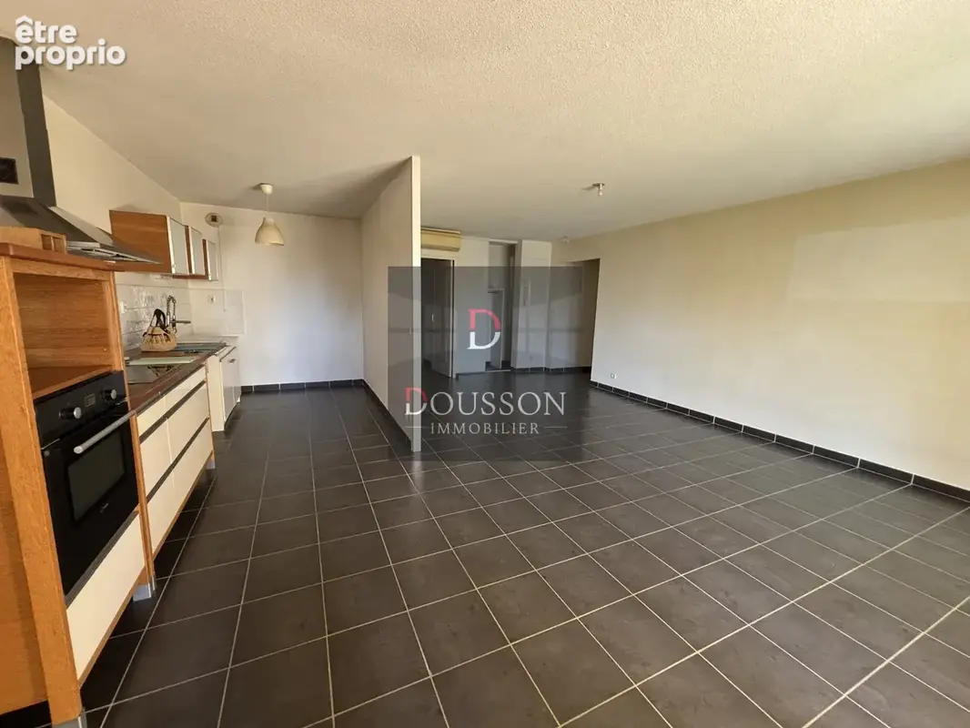 Centre uzes, appartement t3 - photo 9