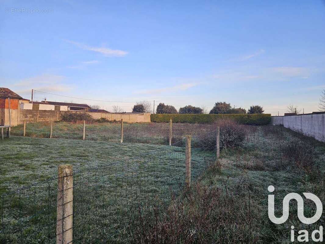 Photo 4 - Terrain à JAULDES